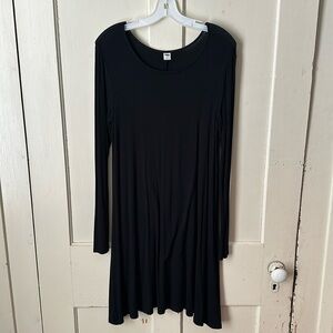 Old Navy Black Long Sleeve Dress